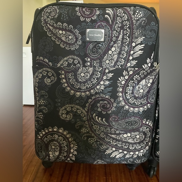 Vera Bradley luggage set - Picture 2 of 4